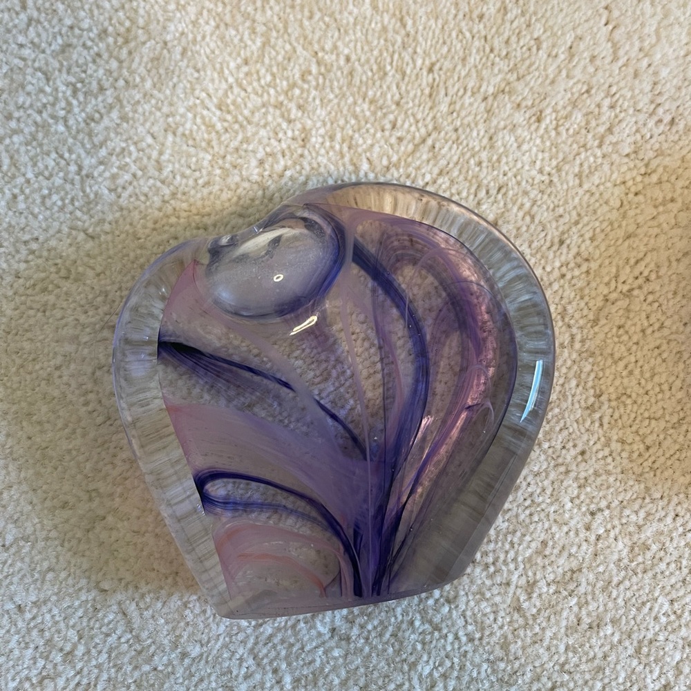 Glass perfume bottle decor - Picture 3 of 5